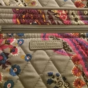 Vera Bradley shoulder/ crossbody
